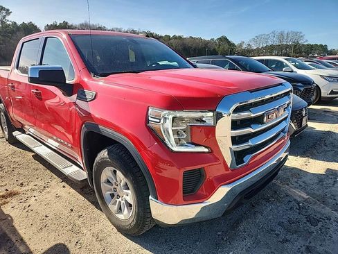 Used 2022 GMC Sierra 1500 SLE image 3