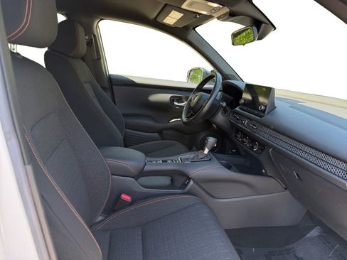 Used 2024 Honda HR-V Sport image 15