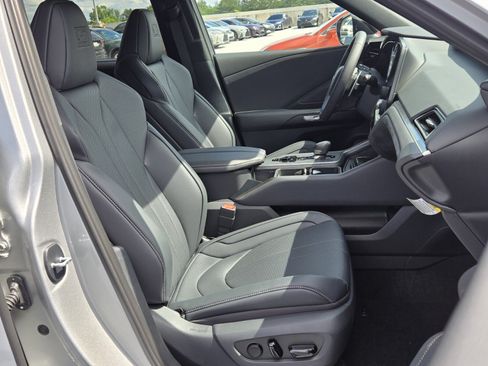 New 2026 Lexus TX 500h AWD image 19