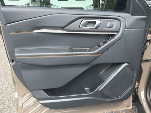 New 2026 Ford Explorer Tremor w/ Tremor Convenience Package AWD/4WD image 11
