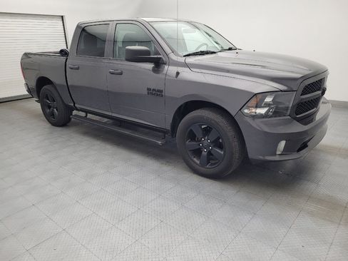 Used 2018 RAM 1500 Express w/ Express Value Package image 11
