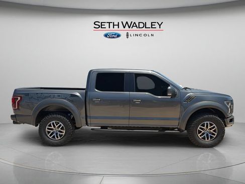 Used 2018 Ford F150 Raptor w/ Equipment Group 802A Luxury AWD/4WD image 8