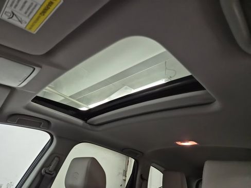 Certified 2021 Honda CR-V Touring image 25