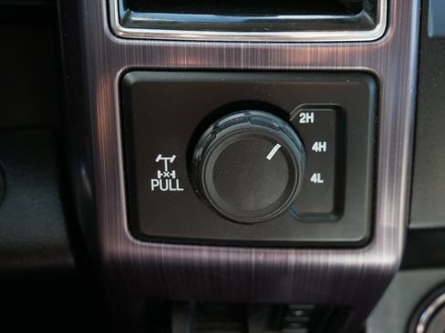 Used 2021 Ford F250 Limited AWD/4WD image 27