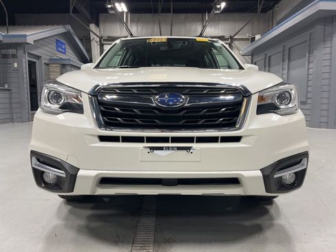 Used 2018 Subaru Forester 2.5i Touring w/ Popular Package #3B AWD/4WD image 2