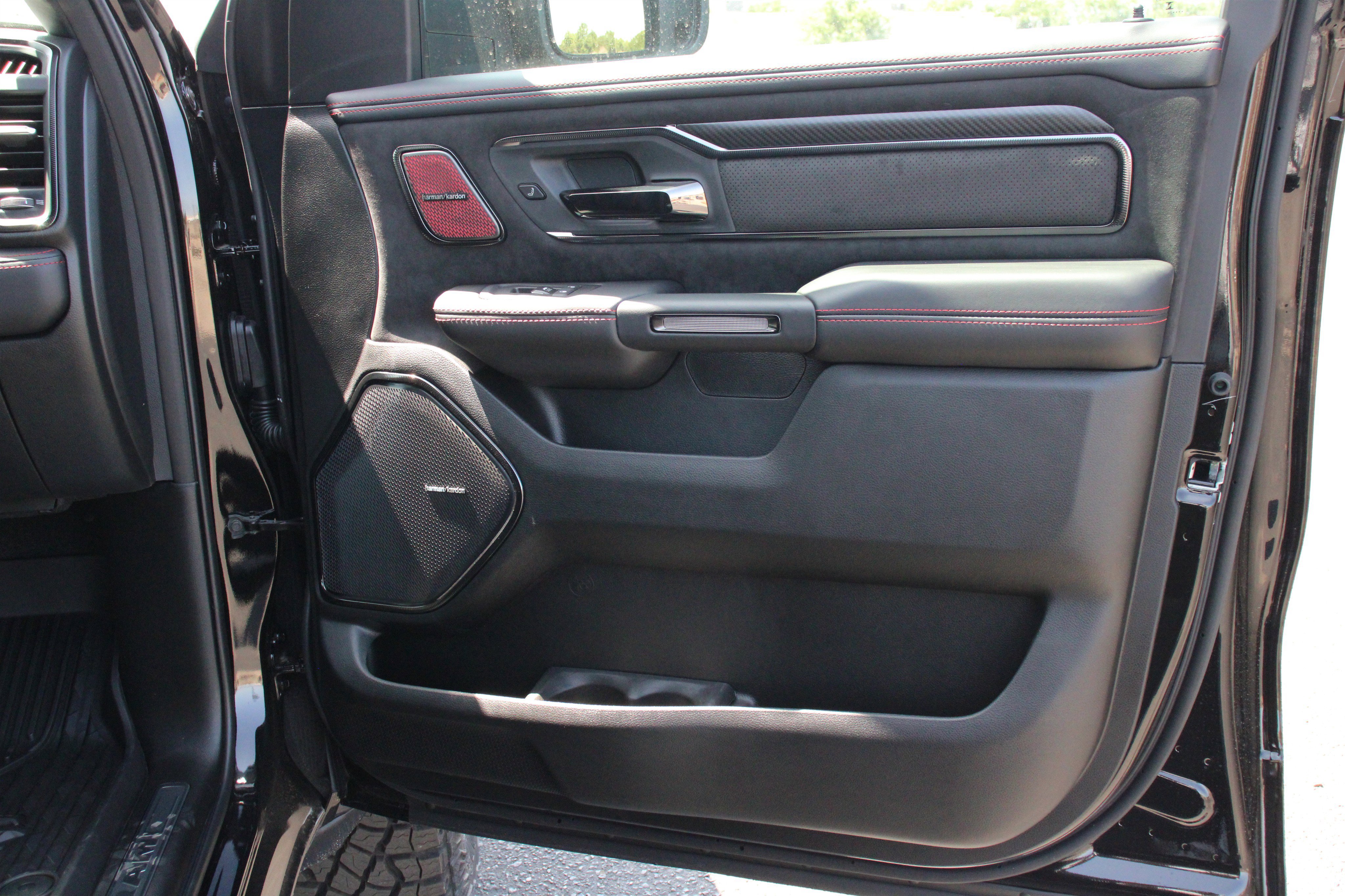 New 2026 RAM 1500 RHO w/ RHO Level 1 Equipment Group AWD/4WD image 34