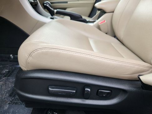 Used 2016 Honda Accord Touring image 13