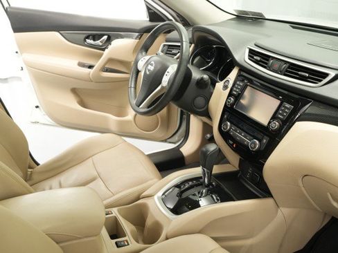 Used 2016 Nissan Rogue SL w/ SL Premium Package image 49