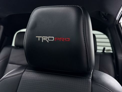 Used 2023 Toyota Tacoma TRD Pro AWD/4WD image 5