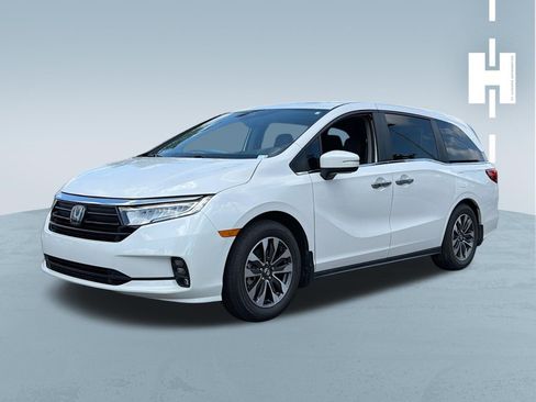 Used 2023 Honda Odyssey EX-L image 2