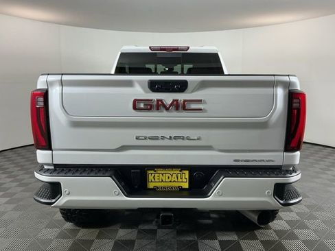 Used 2024 GMC Sierra 3500 Denali w/ Denali Reserve Package image 5