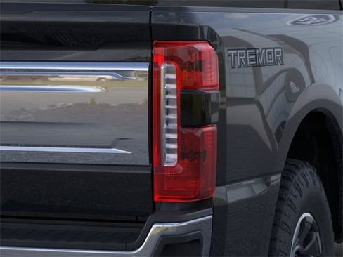 New 2026 Ford F250 King Ranch w/ Tremor Off-Road Package image 21