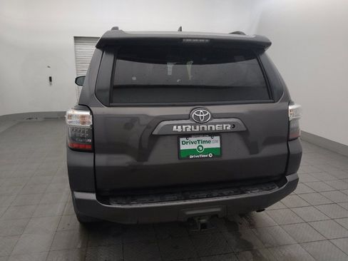 Used 2019 Toyota 4Runner SR5 Premium RWD image 6