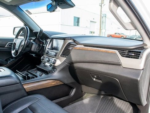 Used 2018 GMC Yukon Denali image 39