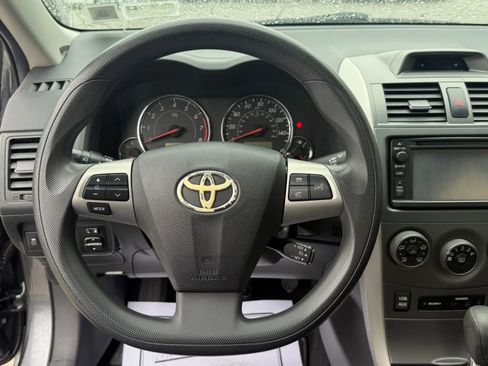 Used 2012 Toyota Corolla S FWD image 14