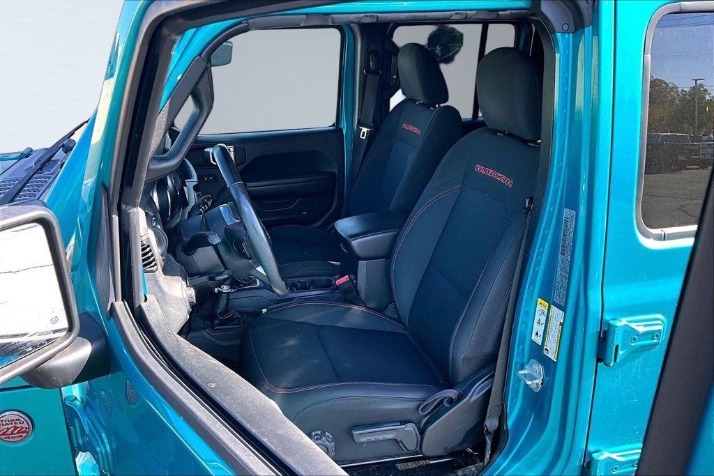 Certified 2019 Jeep Wrangler Unlimited Rubicon AWD/4WD image 3