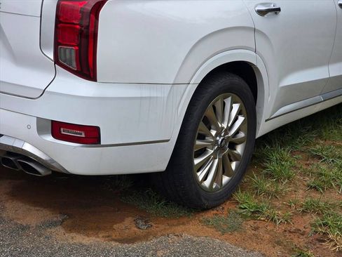 Used 2020 Hyundai Palisade Limited FWD image 17