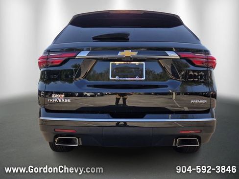 Certified 2023 Chevrolet Traverse Premier FWD image 4
