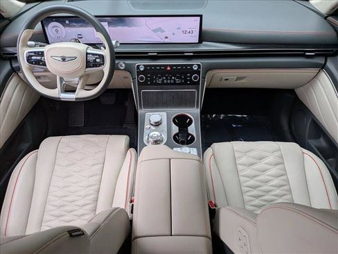Used 2025 Genesis GV80 3.5T image 19