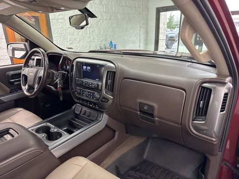 Used 2017 Chevrolet Silverado 1500 LTZ Z71 w/ LTZ Plus Package image 50