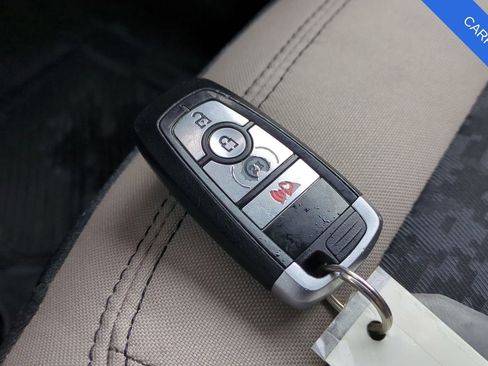 Used 2022 Ford Bronco Wildtrak image 39