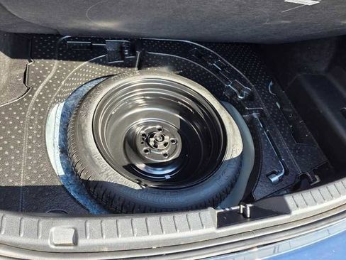 Used 2024 MAZDA MAZDA3 s FWD image 10