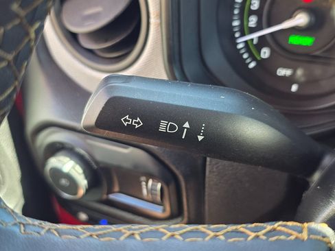 Used 2024 Jeep Wrangler Unlimited AWD/4WD image 49