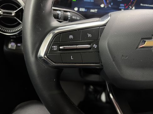 Used 2025 Chevrolet Equinox LT w/ Convenience Package II image 15