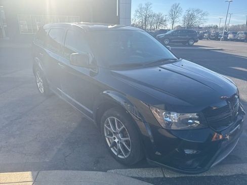 Used 2015 Dodge Journey R/T w/ Flexible Seating Group image 1