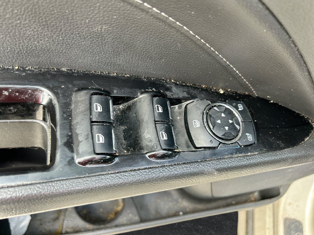 Used 2015 Ford Fusion Titanium FWD image 14