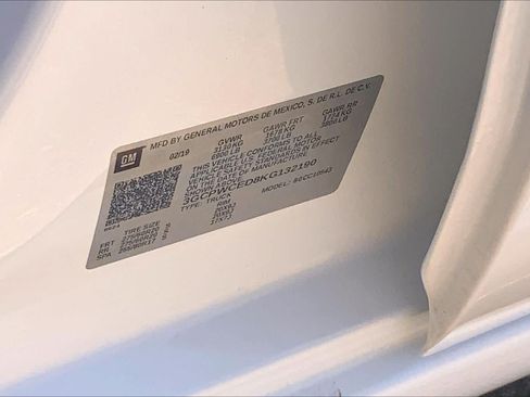 Used 2019 Chevrolet Silverado 1500 LT w/ Texas Edition RWD image 37