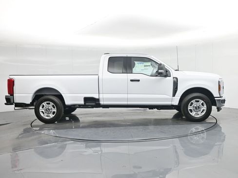 New 2026 Ford F250 XLT image 25