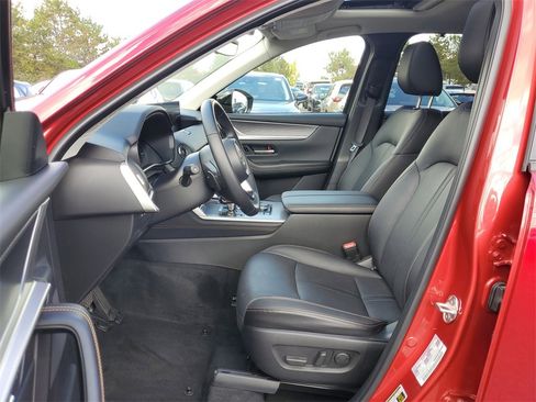 Used 2025 MAZDA CX-70 3.3 Turbo w/ Preferred Package image 12