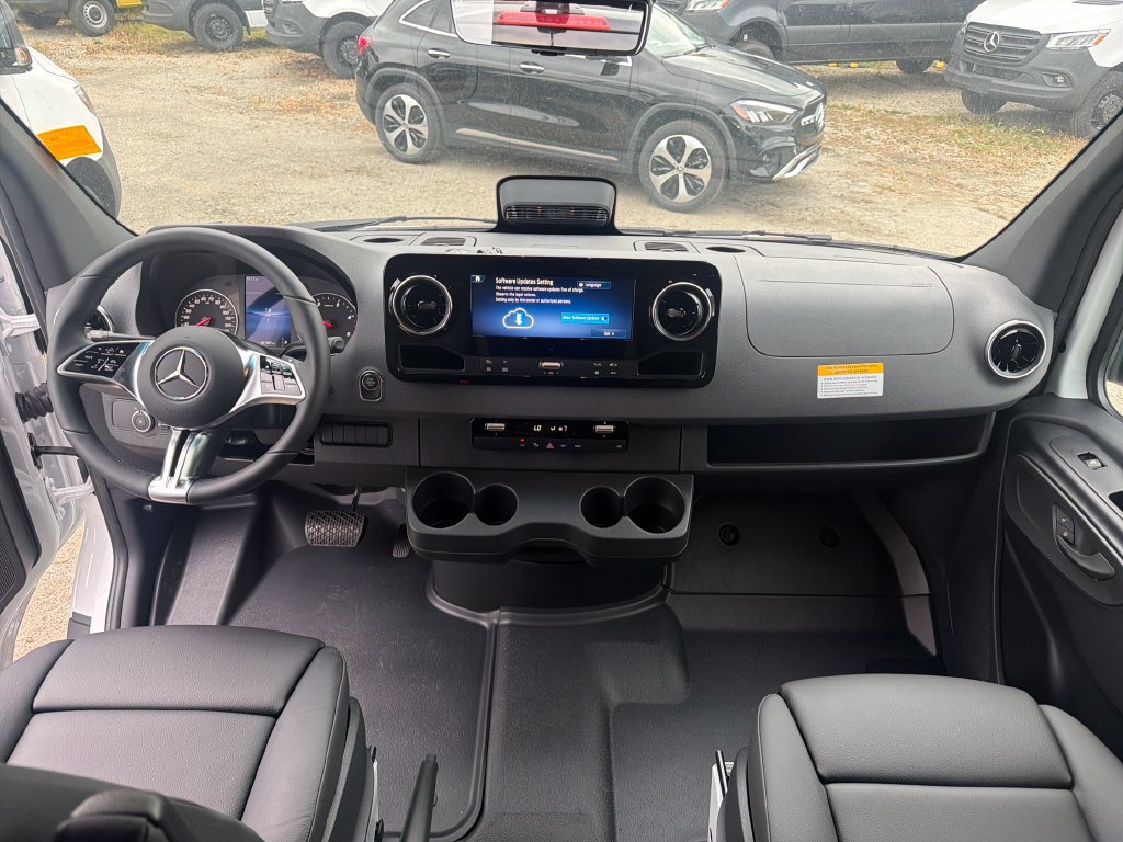 New 2026 Mercedes-Benz Sprinter 2500 image 12