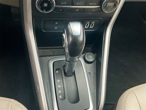 Used 2021 Ford EcoSport Titanium w/ Interior Protection Package image 17