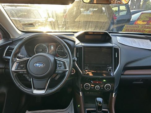 Used 2023 Subaru Forester Touring AWD/4WD image 19