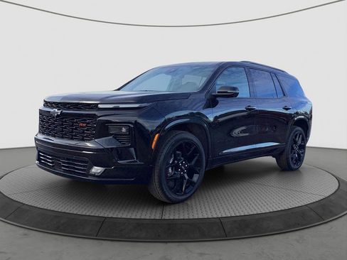 New 2026 Chevrolet Traverse RS w/ LPO, Floor Liner Package image 3