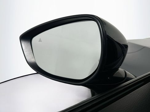 Used 2024 MAZDA CX-50 AWD 2.5 S w/ Preferred Package image 16