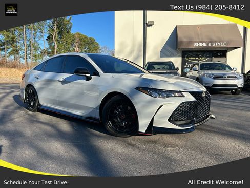 Used 2021 Toyota Avalon TRD image 1