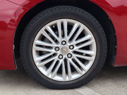Used 2015 Lexus ES 350 w/ Luxury Package FWD image 10