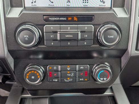 Certified 2019 Ford F150 XLT w/ Equipment Group 302A Luxury image 22