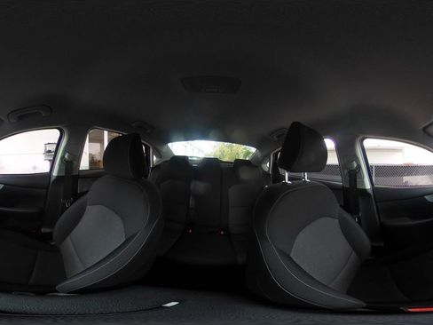 Used 2024 Kia Forte LXS image 40