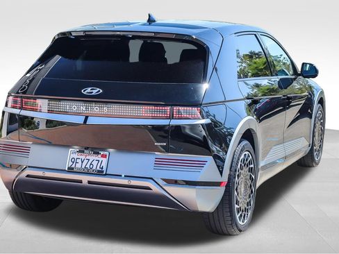 Used 2023 Hyundai Ioniq 5 Limited AWD/4WD image 6
