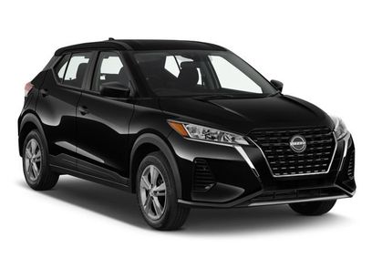 Used 2025 Nissan Kicks Play S