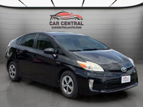 Used 2012 Toyota Prius Two FWD image 8