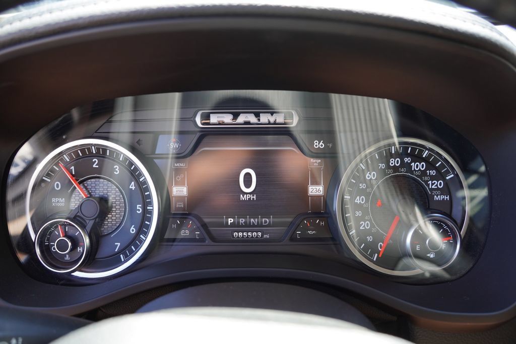 Used 2021 RAM 1500 Laramie AWD/4WD image 36