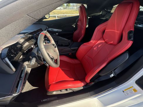 Used 2025 Chevrolet Corvette Stingray Coupe w/ 1LT image 11