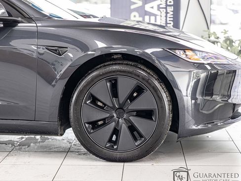 Used 2025 Tesla Model 3 Long Range RWD image 12