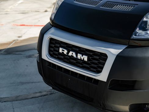 Used 2020 RAM ProMaster 2500 image 25