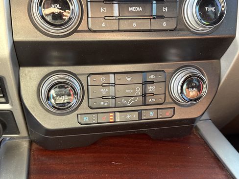 Certified 2021 Ford F250 King Ranch w/ King Ranch Ultimate Package image 23